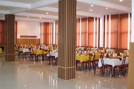 Directorii liceului „henri coandă din craiova au găsit reţeta apropierii de elevii lor: Liceul Teoretic Henri Coanda Craiova