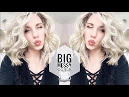 How To Curl Short Hair Big Messy Curls Youtube How To Curl Short Hair Big Curls Short Hair Curls For Medium Length Hair
