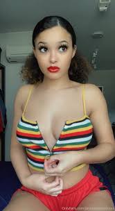 AmberXXX – Lady Leak