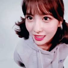 Série (2015) · saison 2015 · saison 2016 · saison 2017 · saison 2018 · saison 2019 · saison 2020 · saison 2021. Think About It Twice Momo Being Cute On Vlive