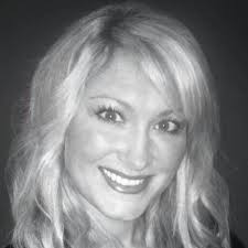 Caroline Fowler (@carolinenfowler)