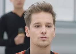 Krzysztof zalewski, o pseudonimie zalef, przyszedł na świat w lublinie 24 sierpnia 1984 roku. Tak Zalewski Promuje Film Kurier Zobacz Teledysk Wideo Super Express Wiadomosci Polityka Sport
