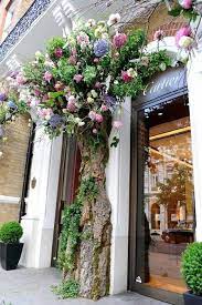 Awesome Florist Shop Design And Decor Ideas 23 Awesome Indoor Outdoor Floral Shop Ideas Flower Shop Design Flo Flower Shop Floral Shop Flower Arrangements