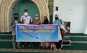 Maybe you would like to learn more about one of these? Tim Kukerta Ur Di Pelalawan Bagikan Hand Sanitizer Ke Panitia Zakat Fitrah