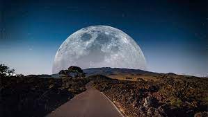 The moon orbits in an ellipse that brings it closer to and farther from earth. Where Are The Good Supermoon Photos On Social Media Fstoppers