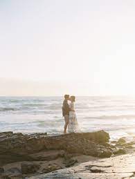 Beach Blooms And All The Engagement Inspo You Ll Ever Need Engagement Inspo Beach Engagement Shoots