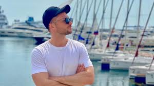 Алекс малиновский и сергей лазарев разъехались. Sergej Lazarev I Aleks Malinovskij Reshili Ne Skryvatsya Ot Obshestvennosti