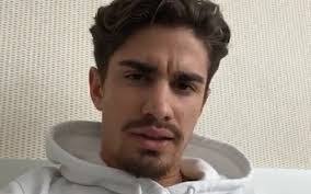 Alex Collado's Instagram, Twitter & Facebook