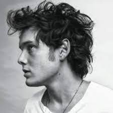 According to an eyewitness, Frédéric Chopin died without suffering, between  three and four in the morning of October 17, 1849. On the third day of his  death, after the sculptor Clésinger took