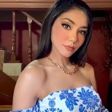 Dulce Bahena's Instagram, Twitter & Facebook