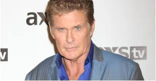 David Hasselhoff: su inesperado rol en la caída del Muro de Berlín, los  celos con Pamela Anderson, por qué rechazó a DiCaprio en Baywatch