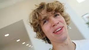 Vanessa Hacker's Instagram, Twitter & Facebook