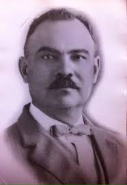 Leandro P. Gaxiola (1877-1927) Don Leandro Gaxiola Peralta, empresario y  político sonorense nacido en Villa de Seris en 1877 (hijo de Leandro  Gaxiola Parra y Mariana Peralta Vidal; nieto de Don José