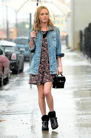 April showers bring.major outfit dilemmas for spring. Rainy Day Outfits Ideas 30 Cute Ways To Dress On Rainy Days