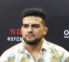 Official mma page for kelvin gastelum videos, upcoming events, statistics yuma, arizona, united states middleweight events: Kelvin Gastelum Wikipedia