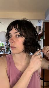 Audrey Leary's Instagram, Twitter & Facebook