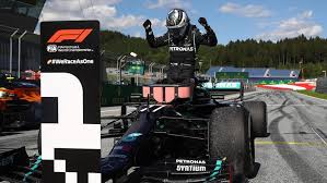 Bis zum qualifying zumindest war das rennwochenende ein stetes hin und her zwischen verstappen und hamilton gewesen. 3 X Safety Car Turbulenter Saisonstart In Spielberg Formel 1 Sportnews Bz