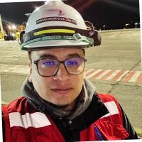 40+ perfiles de «Bernardo Castro»