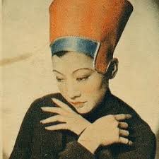 Vanessa Sue Wiley (@dovespider33)