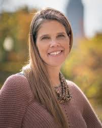 Jennifer Denney's Instagram, Twitter & Facebook