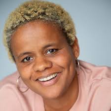 Theresa Henning's Instagram, Twitter & Facebook