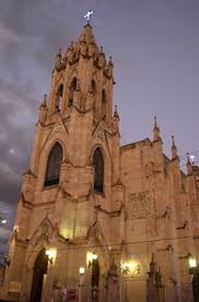 The town of moroleón is located in the municipality of moroleón (in the state of guanajuato). Christmas In Mexico Las Fiestas De Enero De Moroleon Surviving Mexico