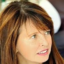 Deborah Waugh's Instagram, Twitter & Facebook