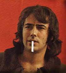 Si bien se graduó como perito agrónomo, serrat, jamás se dedicaría profesionalmente a ello ya que en la música se hallaba su gran. 130 Ideas De Joan Manuel Serrat Recuerdos Serrat Serrat Y Sabina Cantautores