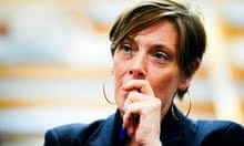 Harry Styles stalker jailed for sending him 8,000 cards in a month