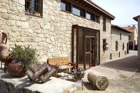 Compara 15 alojamientos disponibles, encontrado en 1 proveedor. Casa Rural Melones En Patones Alojamiento Rural En La Sierra De Madrid