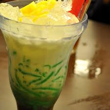 Dlm mangkok besar isi air ais. Segarnya Es Cendol Kompasiana Com