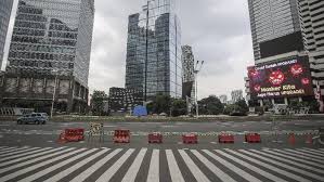 Catatan kaki adalah keterangan yang ditambahkan di bagian bawah halaman. Catatan Ekonom Soal Ppkm Darurat Dilanjut Atau Dilonggarkan