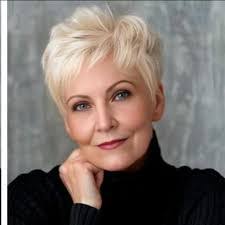 Sylvia Cushman's Instagram, Twitter & Facebook