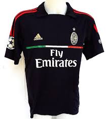 Pato was revered as one of the world's best young players at ac milan. Ac Milan Dritte Fussball Trikots 2011 2012 Sponsored By Emirates