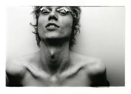 Lucrezia, Theodora, Isidore & Ben, Paris (2024) from my latest project «  Bedside stories » exhibited during @festivalplanchescontact 📍Exhibition  venue: Grand Bain