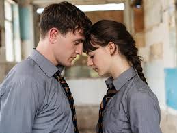 Normal People: The Secrets of Marianne and Connell's First Sex Scene |  Vanity Fair