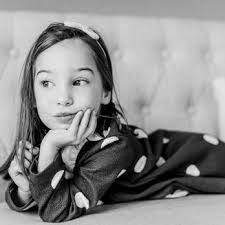 Sarah Sidwell's Instagram, Twitter & Facebook