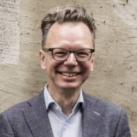 9 "Richard Buser" profiles