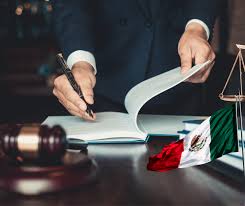 Maestría en Derecho Constitucional y Amparo