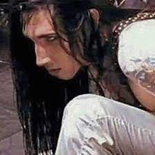 Lunchbox is the second single of the first album portrait of an american family by marilyn manson, released on february 5, 1995 by interscope records. Pin On Marilyn Manson