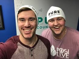 Joan Ouellette's Instagram, Twitter & Facebook