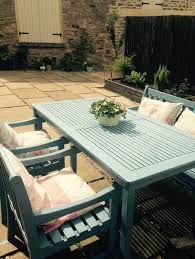 Garden Table And Chairs Painted Using Cuprinol Primrose Shabby Chic Cushions Painted Garden Furniture Diy Garden Furniture Garden Furniture Chairs