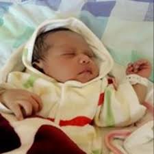 Stream RIHANNA ft 2PAC