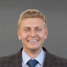 A HUGE Wildcat welcome to Eric Kjar, the new head coach of the Weber State  football program! 🏈 Kjar comes to WSU from Corner Canyon High School in  Draper, Utah, where he