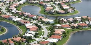 Dark forest green has much to recommend it. Best Direction For A House To Face In Florida Farmhouse Guide