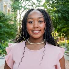 Proud to announce that I have accepted the role of Bumble Ambassador for  Temple University! Looking forward to my first semester with Bumble Inc.  !!! See you in August! 🐝 💛