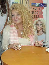 Discover more posts about magda gessler. File Magda Gessler Jpg Wikipedia