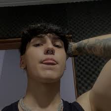 Young Andrews (@yng.andrews) • Instagram photos and videos