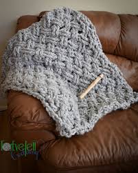 The colors can be changed of course but there is something timeless and classic about white, grey and black that. Chunky Yarn Crochet Blanket Patterns