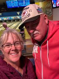 Evans' Family Market Pies for Senior League Bowlers